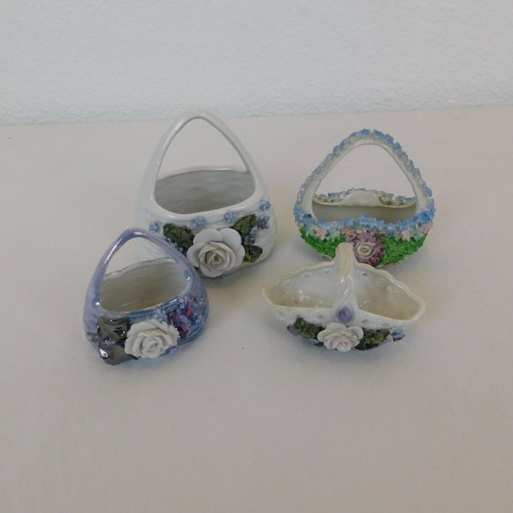 Elfinware Baskets Lot of 4 Moss Roses Forget Me Nots Ceramic Germany White Blue - Picture 1 of 12